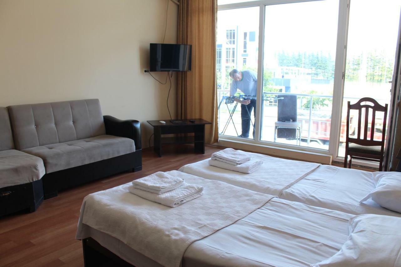 Eleganti Hotel Batumi Ngoại thất bức ảnh