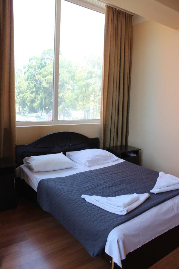 Eleganti Hotel Batumi Ngoại thất bức ảnh